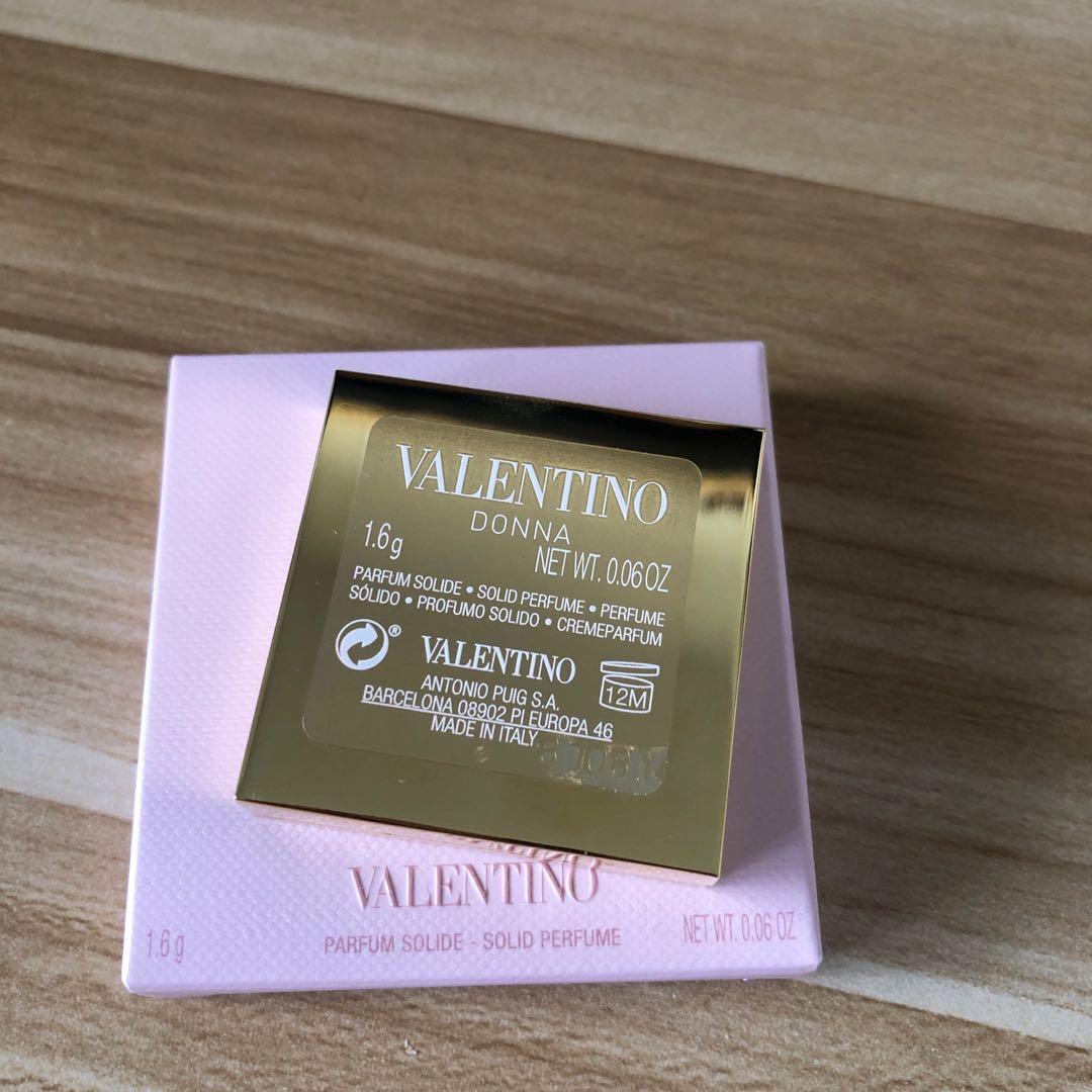 Valentino Donna Solid Perfume Gold Tone Compact - Rio Perfumes