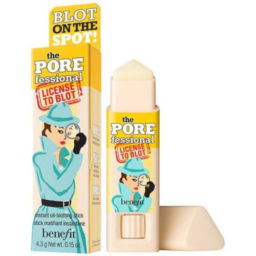 Benefit POREfessional: License to Blot, by Rio Perfumes, is an innovative oil-blotting stick that effectively mattifies shine and minimizes pores.