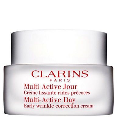 Load image into Gallery viewer, The Clarins Multi Active Day 30ml is a high-quality skincare product suitable for all skin types. This nourishing cream effectively combats wrinkles and promotes a youthful complexion throughout the day.
