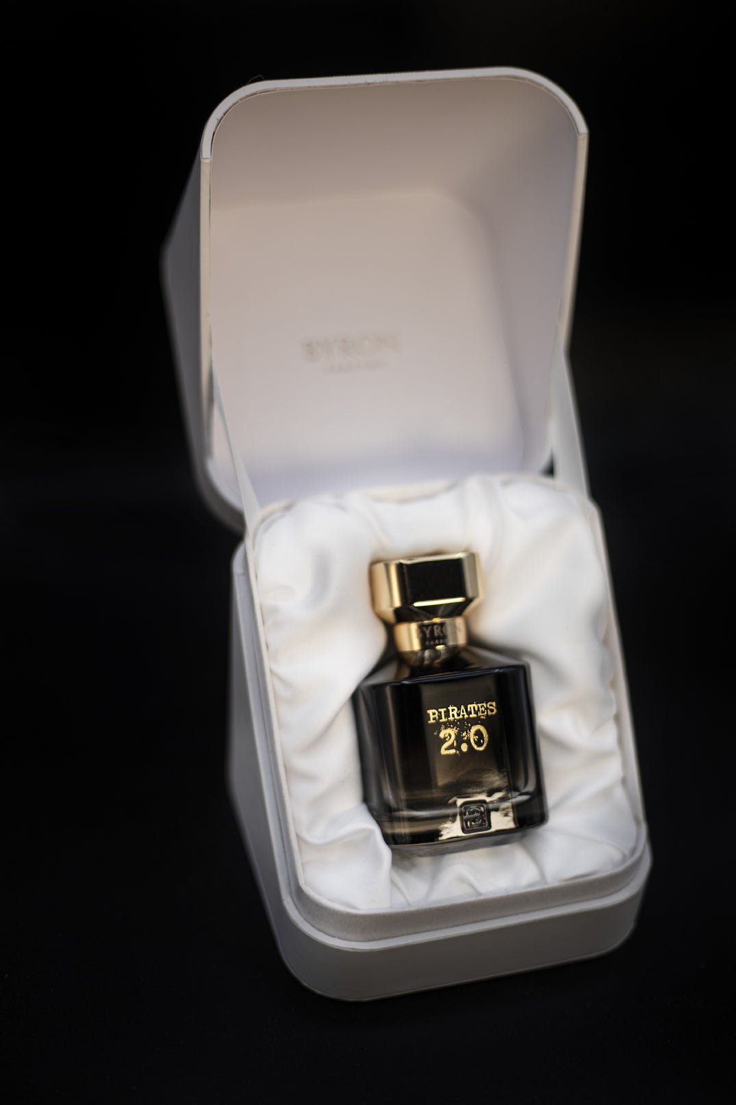 Byron Parfums Pirates 2.0 Narcotic Collection 75ml Extrait De Parfum - Rio Perfumes